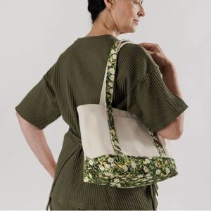 BAGGU Small Heavyweight Canvas Boat Tote - Daisy Print